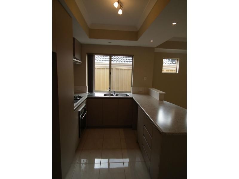 26B Sacramento Parade, Hocking WA 6065