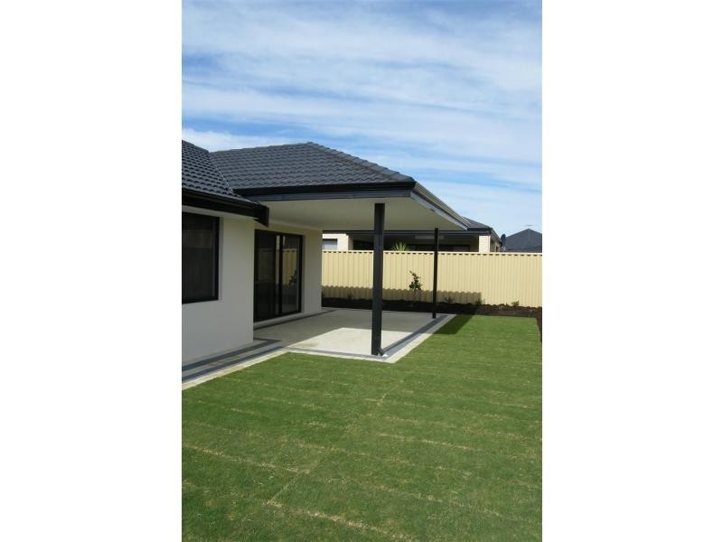 25 Atanasoff Road, Tapping WA 6065
