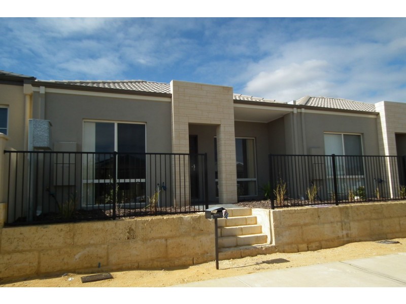 8 Ardara Bend, Butler WA 6036