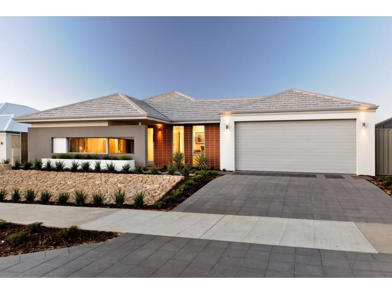 8 Altea Court, Alkimos WA 6038