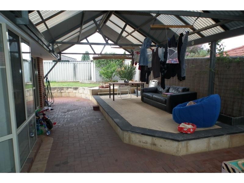 5 Nevis Court, Caversham WA 6055