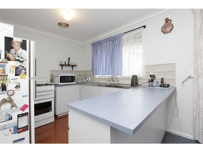 3 Smiths Avenue, Redcliffe WA 6104