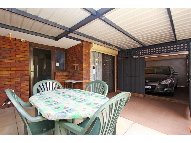 3 Smiths Avenue, Redcliffe WA 6104