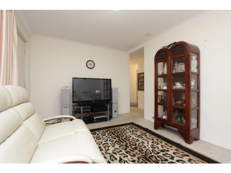 15 Everlasting Gardens, Mirrabooka WA 6061