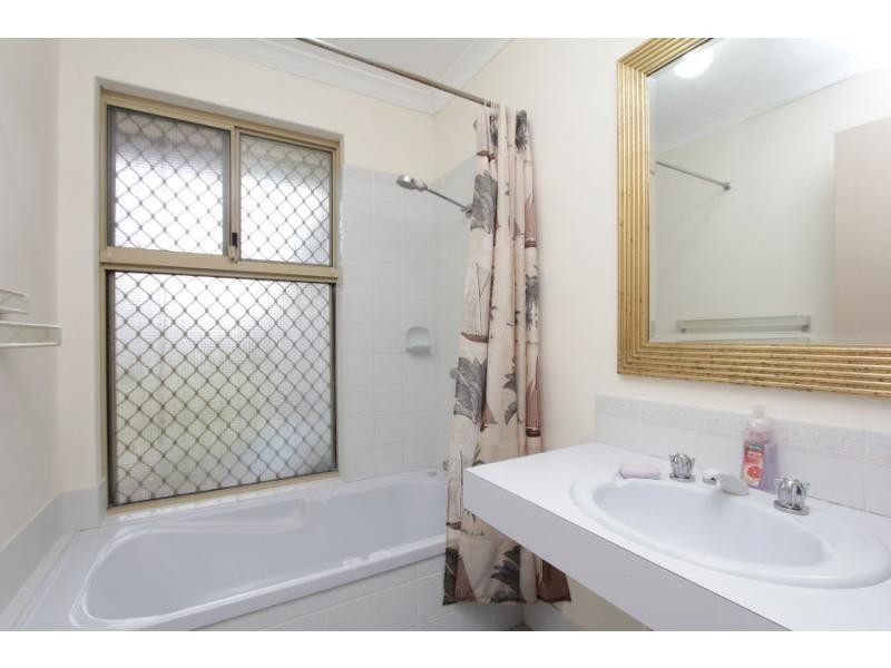 15 Everlasting Gardens, Mirrabooka WA 6061