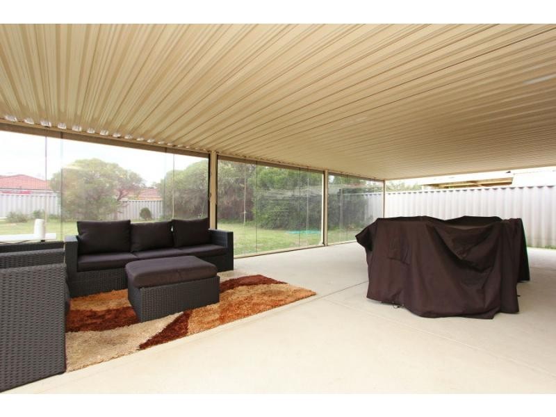 15 Everlasting Gardens, Mirrabooka WA 6061