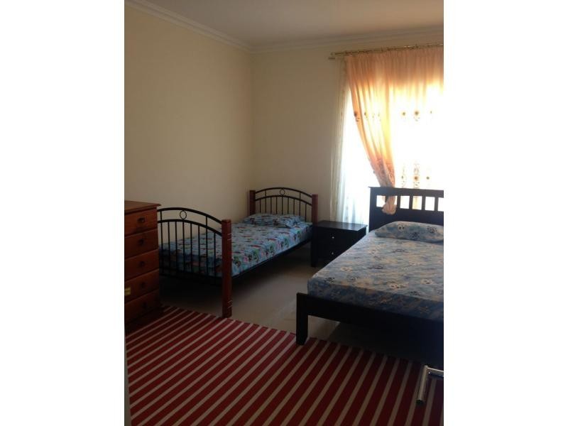 20 Carnelian Parkway, Caversham WA 6055