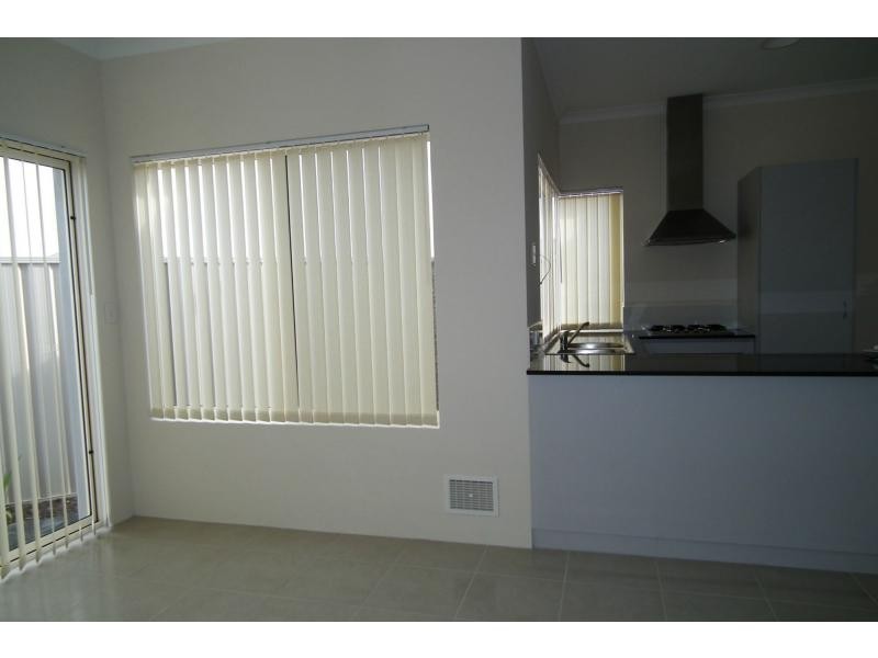 4 Adara Bend, Butler WA 6036