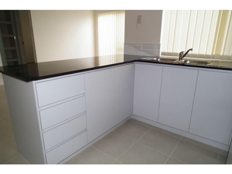 4 Adara Bend, Butler WA 6036