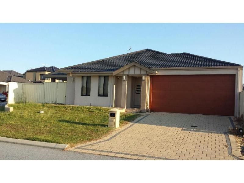 12 Graceland Avenue, Landsdale WA 6065