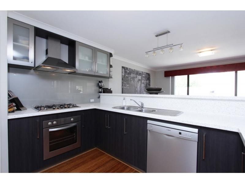 1 Leschenault Boulevard, Munster WA 6166