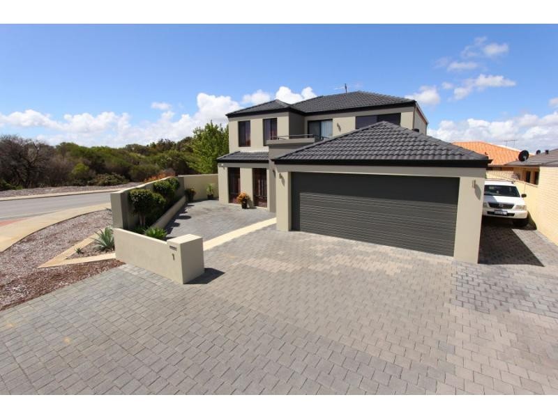 1 Leschenault Boulevard, Munster WA 6166