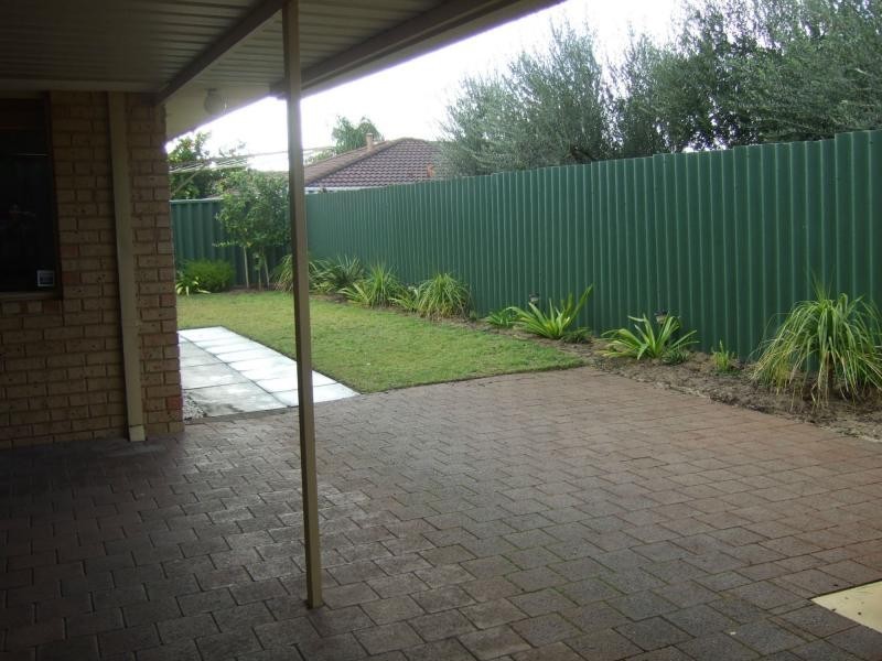 5/6 Brosnan Street, Dianella WA 6059