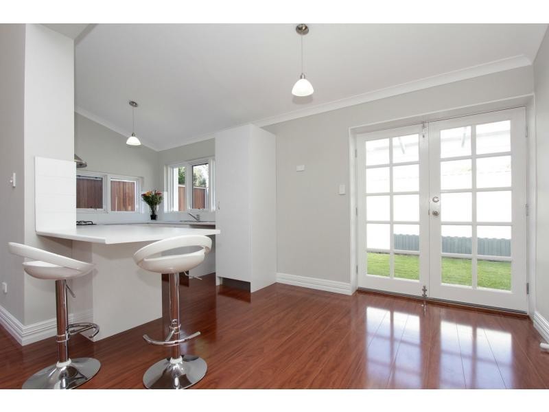 10 Chatham Road, Woodbridge WA 6056