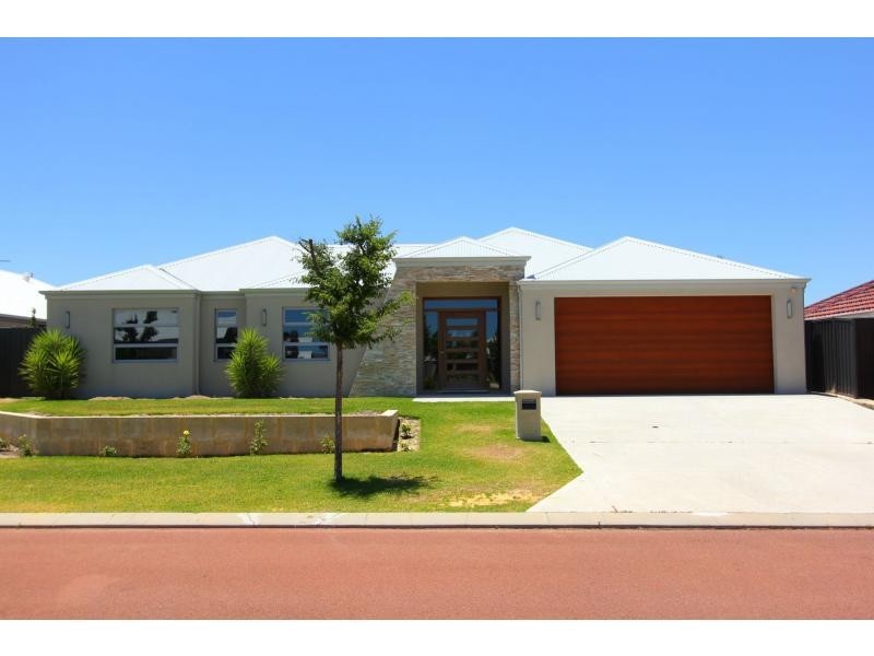 19 Tindale Crescent, Aveley WA 6069