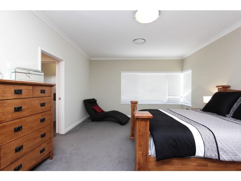 19 Tindale Crescent, Aveley WA 6069