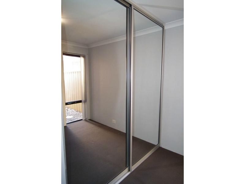 26A Sacramento Parade, Hocking WA 6065