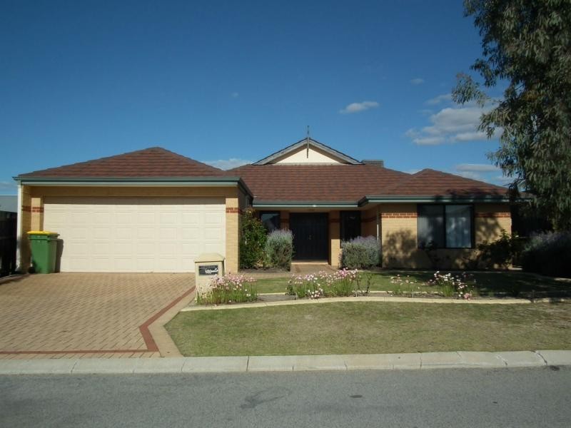 30 Tobermory Boulevard, Ellenbrook WA 6069