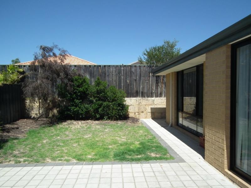 30 Tobermory Boulevard, Ellenbrook WA 6069