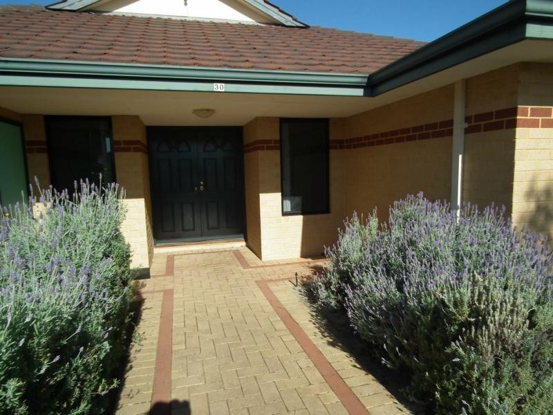 30 Tobermory Boulevard, Ellenbrook WA 6069