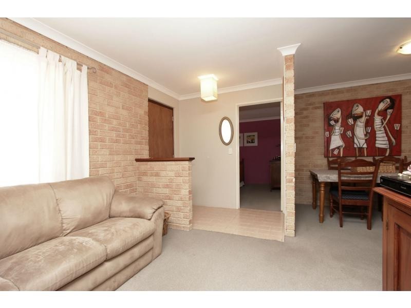 2/78 Hamilton Street, Bassendean WA 6054