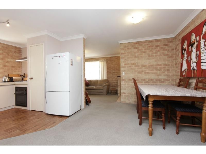 2/78 Hamilton Street, Bassendean WA 6054