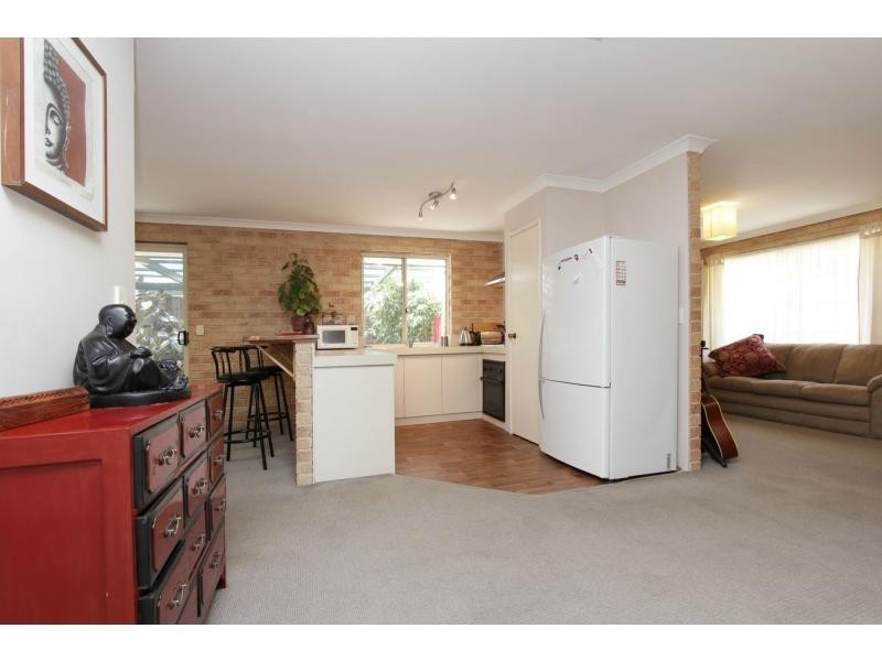 2/78 Hamilton Street, Bassendean WA 6054
