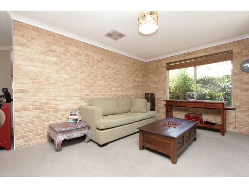 2/78 Hamilton Street, Bassendean WA 6054