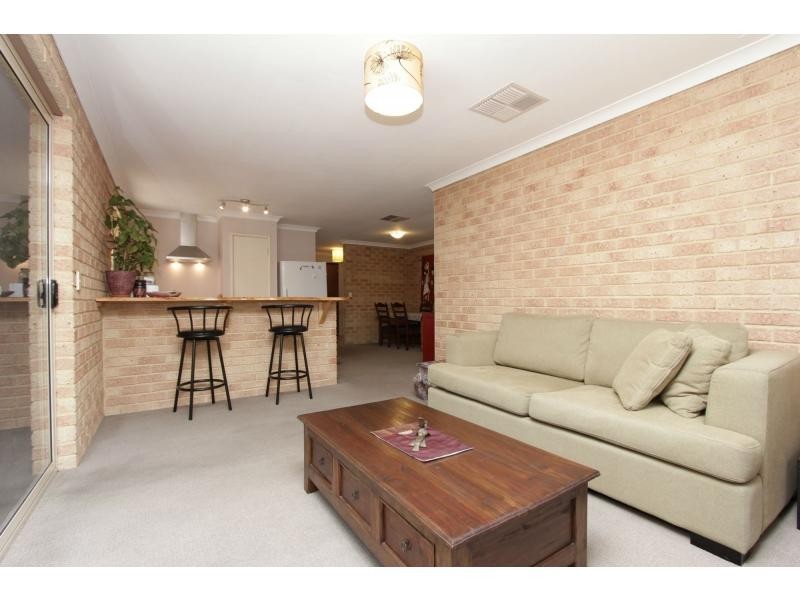 2/78 Hamilton Street, Bassendean WA 6054