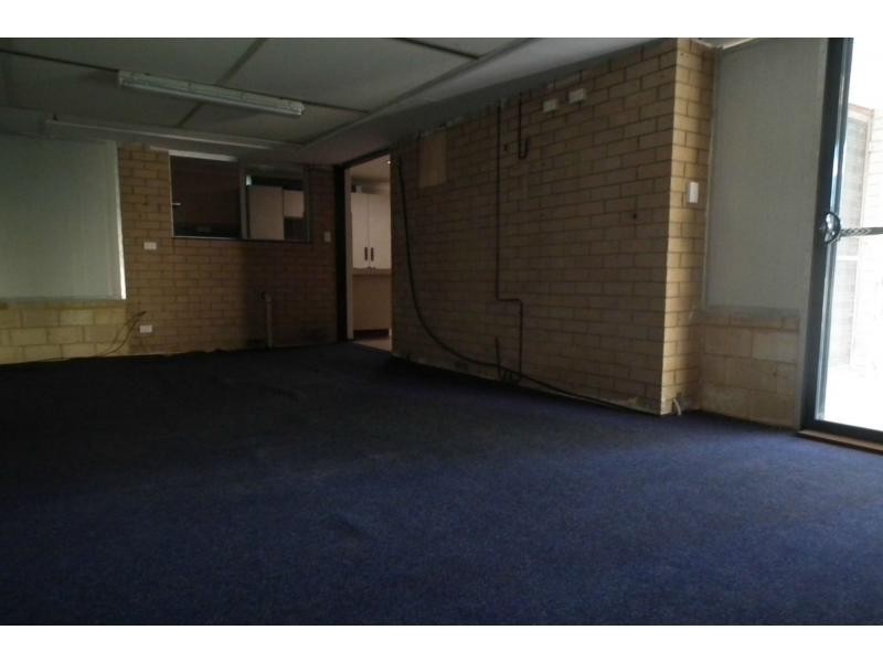 24 Liddell Street, Girrawheen WA 6064