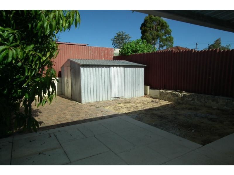 24 Liddell Street, Girrawheen WA 6064