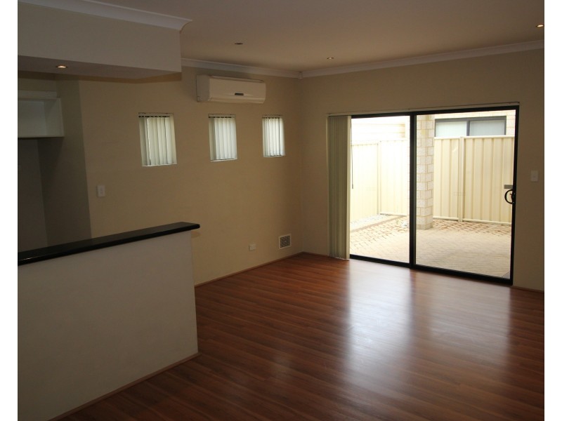 Duplex/15B Loxwood Road, Balga WA 6061