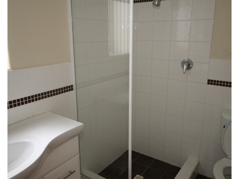 Duplex/15B Loxwood Road, Balga WA 6061