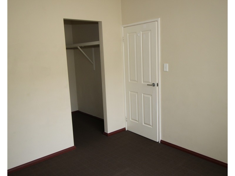 Duplex/15B Loxwood Road, Balga WA 6061