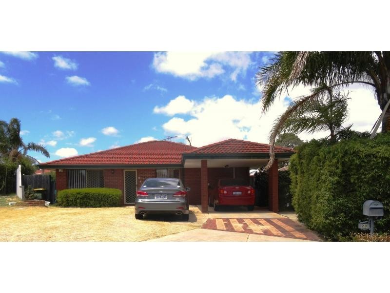 28 HYDRANGEA PLACE, Alexander Heights WA 6064