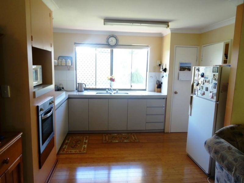 28 HYDRANGEA PLACE, Alexander Heights WA 6064