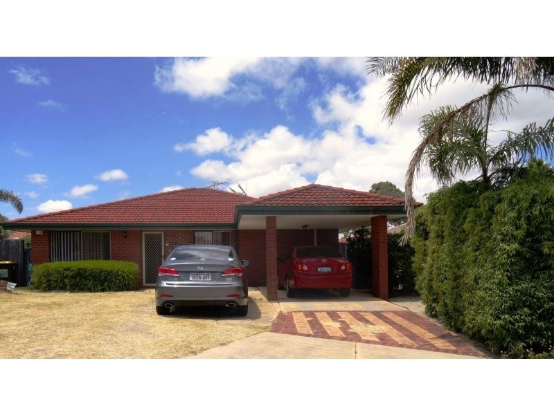 28 HYDRANGEA PLACE, Alexander Heights WA 6064