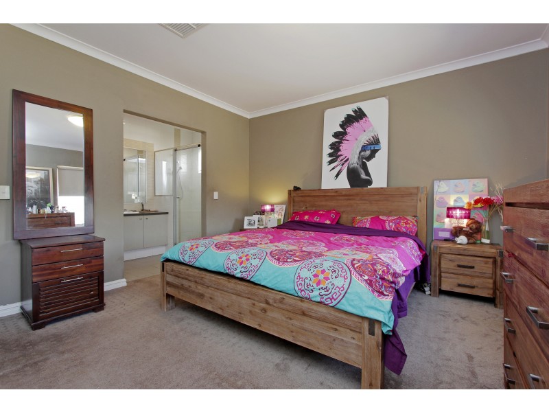 1/94 Kathleen Street, Bassendean WA 6054