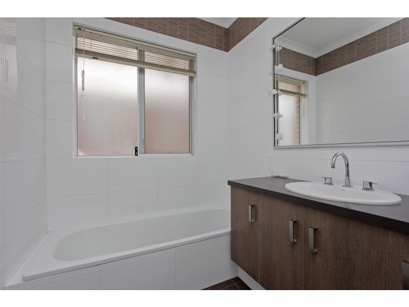 1/94 Kathleen Street, Bassendean WA 6054