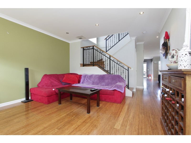 1/94 Kathleen Street, Bassendean WA 6054