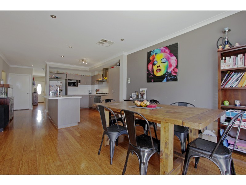 1/94 Kathleen Street, Bassendean WA 6054