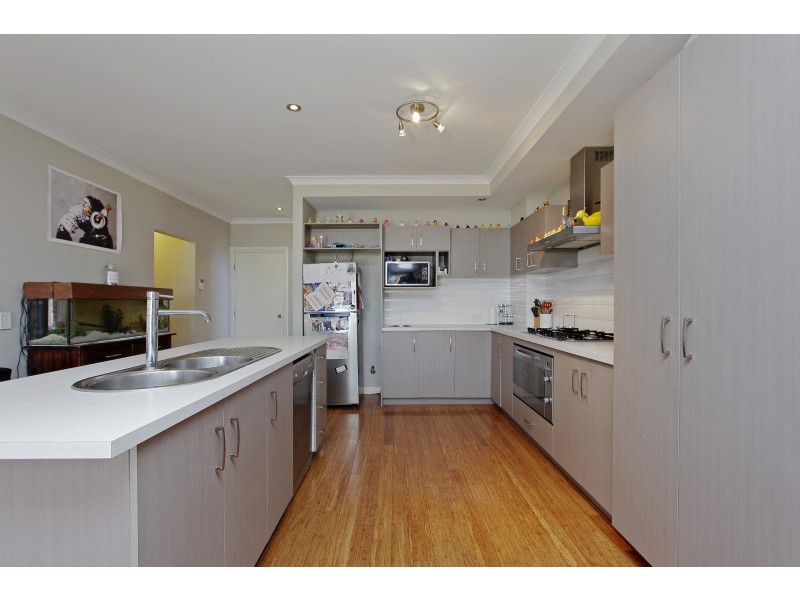 1/94 Kathleen Street, Bassendean WA 6054