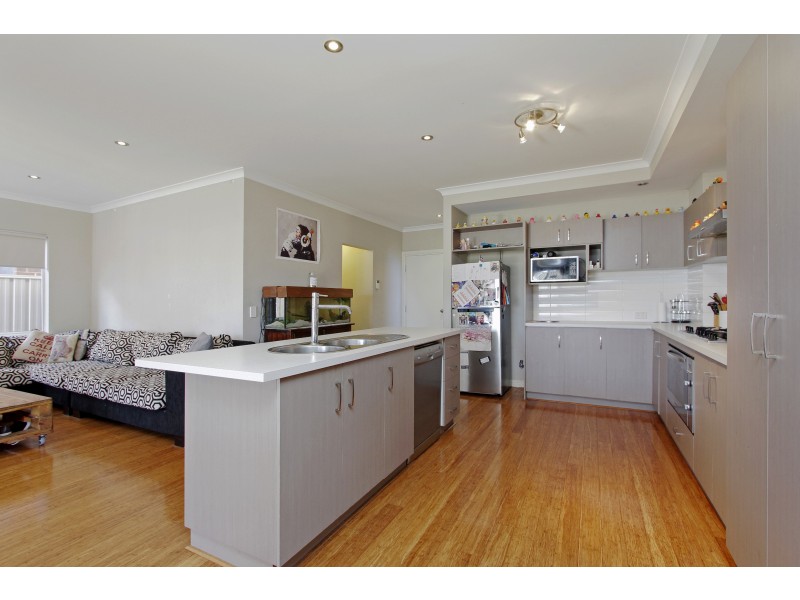 1/94 Kathleen Street, Bassendean WA 6054