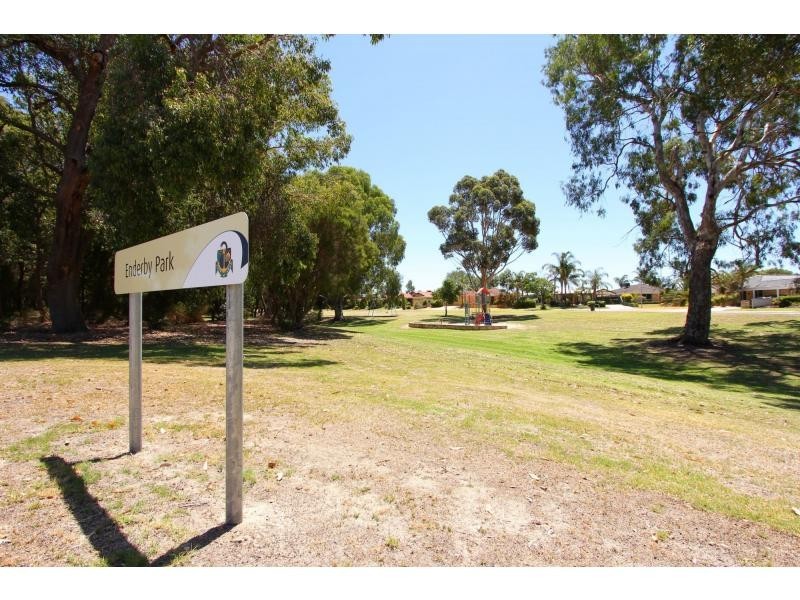 11 Woodleigh Gardens, Ballajura WA 6066