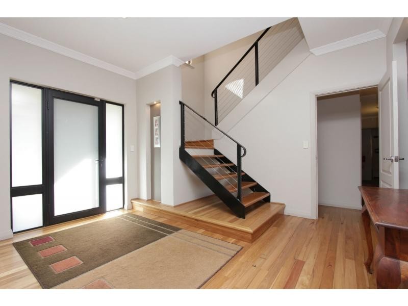 39 Wynne Street, Hazelmere WA 6055