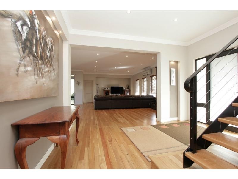 39 Wynne Street, Hazelmere WA 6055