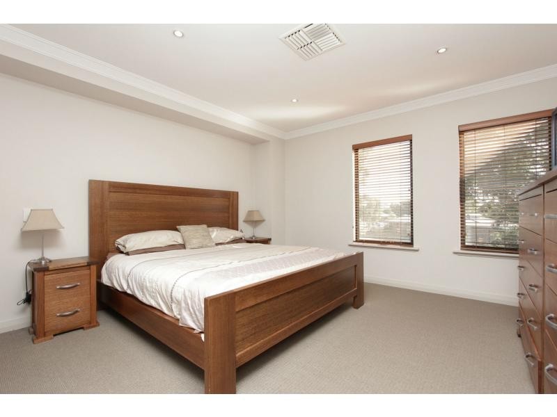 39 Wynne Street, Hazelmere WA 6055