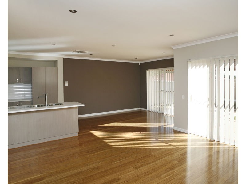 1/94 Kathleen Street, Bassendean WA 6054