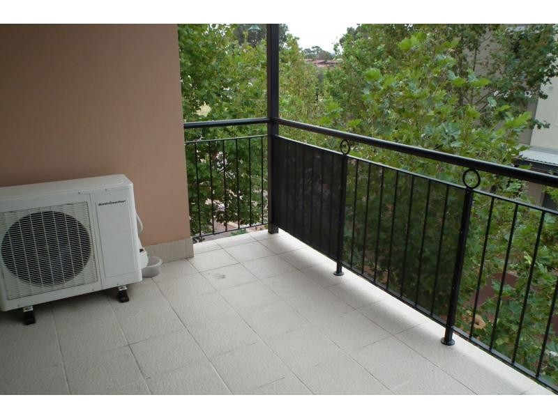 25/5 Keane Street, Midland WA 6056