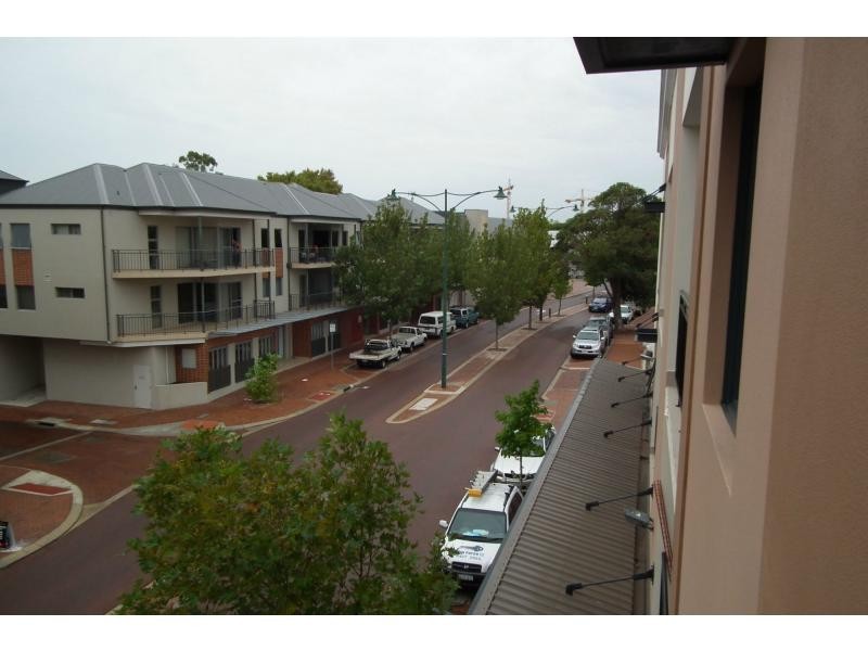 25/5 Keane Street, Midland WA 6056
